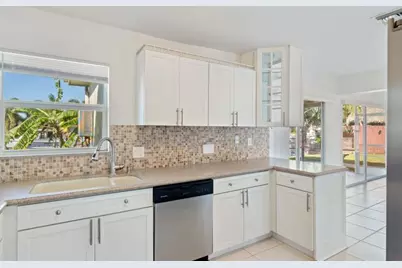 1001 SE 5 Avenue, Pompano Beach, FL 33060 - Photo 9