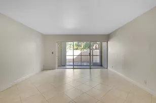 1548 SE Royal Green Cir, Port Saint Lucie, FL 34952 - Photo 7