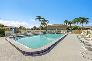 1548 SE Royal Green Cir, Port Saint Lucie, FL 34952 - Photo 21