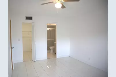 198 Lake Evelyn Drive, West Palm Beach, FL 33411 - Photo 9