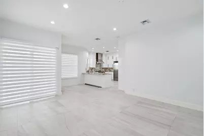 8734 Lakes Boulevard, West Palm Beach, FL 33412 - Photo 21