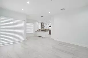 8734 Lakes Blvd, West Palm Beach, FL 33412 - Photo 21