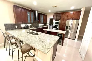 10454 Galleria St, Wellington, FL 33414 - Photo 11