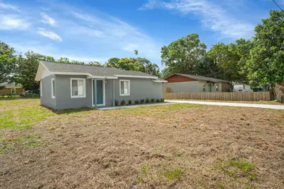 304 N 28th Street, Fort Pierce, FL 34947 - Photo 3