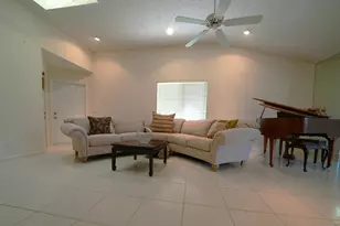 10084 Cherrywood Pl, Boynton Beach, FL 33437 - Photo 5