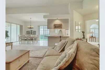 8533 SE Palm Hammock Lane, Hobe Sound, FL 33455 - Photo 9