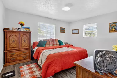 1140 11th Terrace SW, Vero Beach, FL 32962 - Photo 19