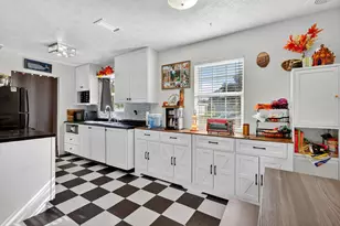 1140 11th Terrace SW, Vero Beach, FL 32962 - Photo 13