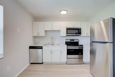 6580 Jupiter Gardens Boulevard, Unit #E, Jupiter, FL 33458 - Photo 7