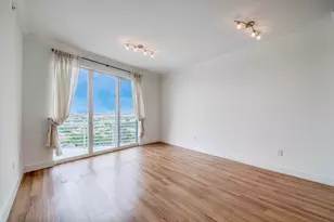 1551 N Flagler Dr Unit #Uph 8, West Palm Beach, FL 33401 - Photo 11