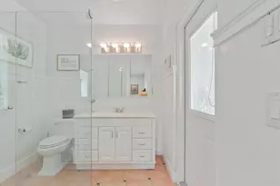 310 NW 18th St, Delray Beach, FL 33444 - Photo 23