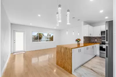 116 Salisbury E, West Palm Beach, FL 33417 - Photo 9