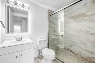 116 Salisbury E, West Palm Beach, FL 33417 - Photo 15