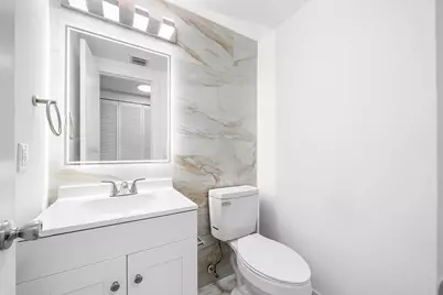 116 Salisbury E, West Palm Beach, FL 33417 - Photo 13