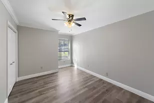 916 Daffodil Dr, Wellington, FL 33414 - Photo 15