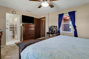 10438 Pippin Ln, Royal Palm Beach, FL 33411 - Photo 9