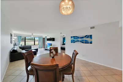 4708 Lucerne Lakes Boulevard E, Unit #104, Lake Worth, FL 33467 - Photo 5