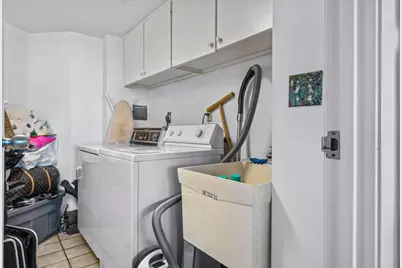 1900 Consulate Place, Unit #2001, West Palm Beach, FL 33401 - Photo 11