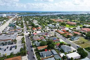 424 Malverne Rd, West Palm Beach, FL 33405 - Photo 5