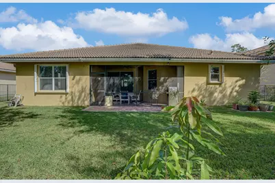 9328 Silent Oak Circle, West Palm Beach, FL 33411 - Photo 31