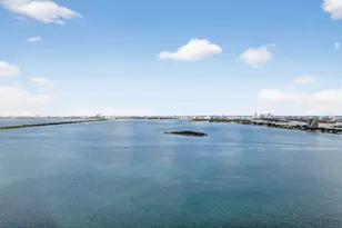 700 NE 23rd St, Miami, FL 33137 - Photo 35