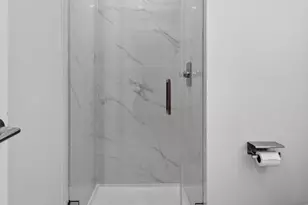 700 NE 23rd St, Miami, FL 33137 - Photo 27