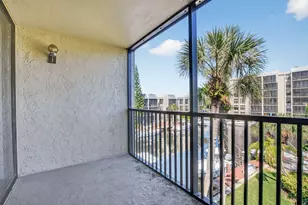 11 Royal Palm Way, Boca Raton, FL 33432 - Photo 33