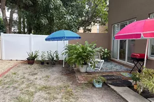 11487 Blue Violet Ln, Royal Palm Beach, FL 33411 - Photo 37