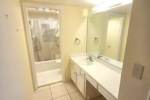 1731 Presidential Way, West Palm Beach, FL 33401 - Photo 19