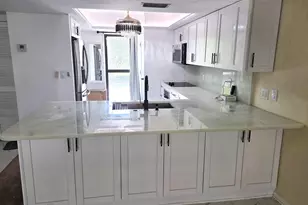 1731 Presidential Way, West Palm Beach, FL 33401 - Photo 11