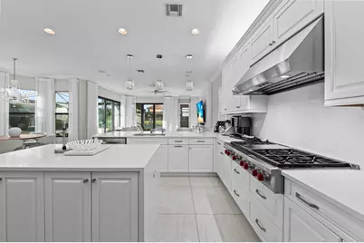 9795 Rennes Lane, Delray Beach, FL 33446 - Photo 9