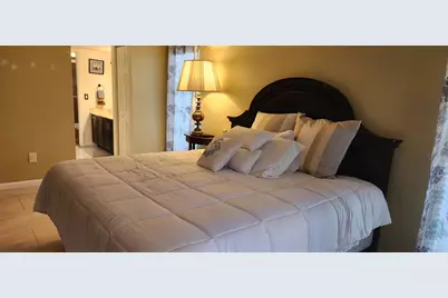 7855 Willow Spring Drive, Unit #711, Lake Worth, FL 33467 - Photo 9