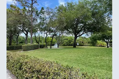 2500 SE Anchorage Cove, Unit #D-3, Port Saint Lucie, FL 34952 - Photo 3