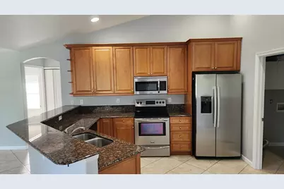 5610 NW North Crisona Circle, Port Saint Lucie, FL 34986 - Photo 5
