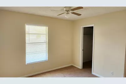 566 NW Marion Avenue, Port Saint Lucie, FL 34983 - Photo 5