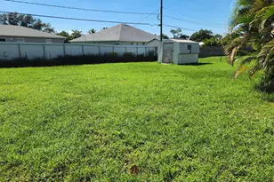 566 NW Marion Ave, Port Saint Lucie, FL 34983 - Photo 13