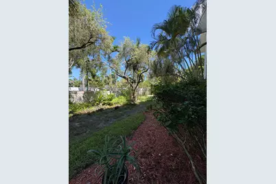 20401 NE 30th Avenue, Unit #116-8, Aventura, FL 33180 - Photo 23