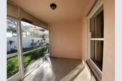 300 NE 42nd Street, Boca Raton, FL 33431 - Photo 37
