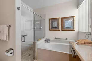 10644 Royal Caribbean Cir, Boynton Beach, FL 33437 - Photo 45