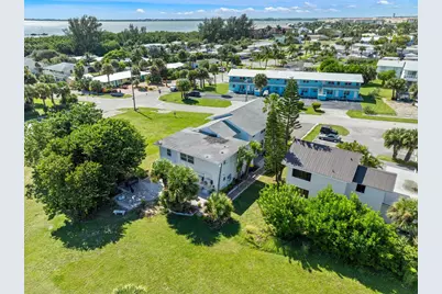 670 Hernando Street, Unit #E, Fort Pierce, FL 34949 - Photo 23