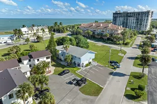 670 Hernando St, Fort Pierce, FL 34949 - Photo 17