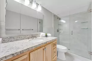 2030 S Ocean Dr, Hallandale Beach, FL 33009 - Photo 27