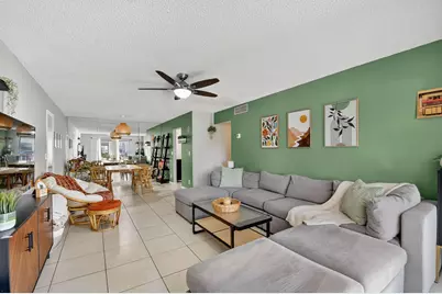9815 Pineapple Tree Drive, Unit #105, Boynton Beach, FL 33436 - Photo 5