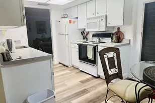 520 SW 18th St, Boynton Beach, FL 33426 - Photo 17