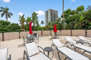 2425 Presidential Way, West Palm Beach, FL 33401 - Photo 15