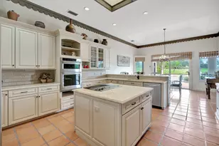 266 Locha Dr, Jupiter, FL 33458 - Photo 11