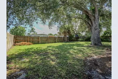 503 20th Street SW, Vero Beach, FL 32962 - Photo 23