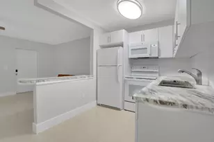 914 N Federal Hwy, Lake Worth Beach, FL 33460 - Photo 7