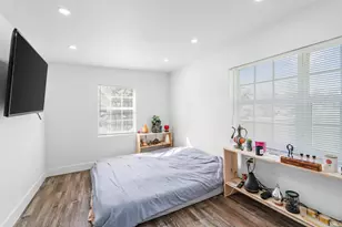 175 NW 125th St, North Miami, FL 33168 - Photo 17