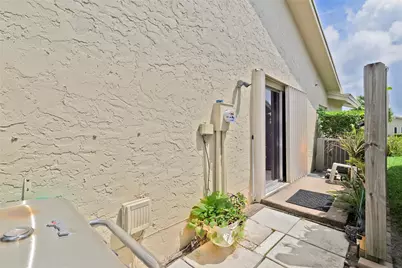 22349 Treetop Circle, Boca Raton, FL 33433 - Photo 29